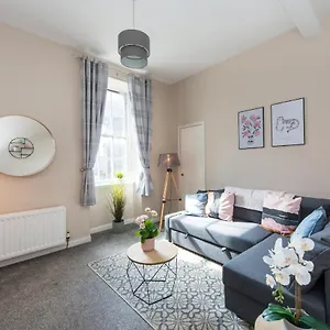 Downtown And 1 Bed In Edimburgo